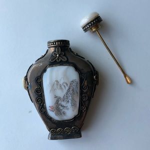 Vintage / antique (?) Ivory and Brass Snuff Box